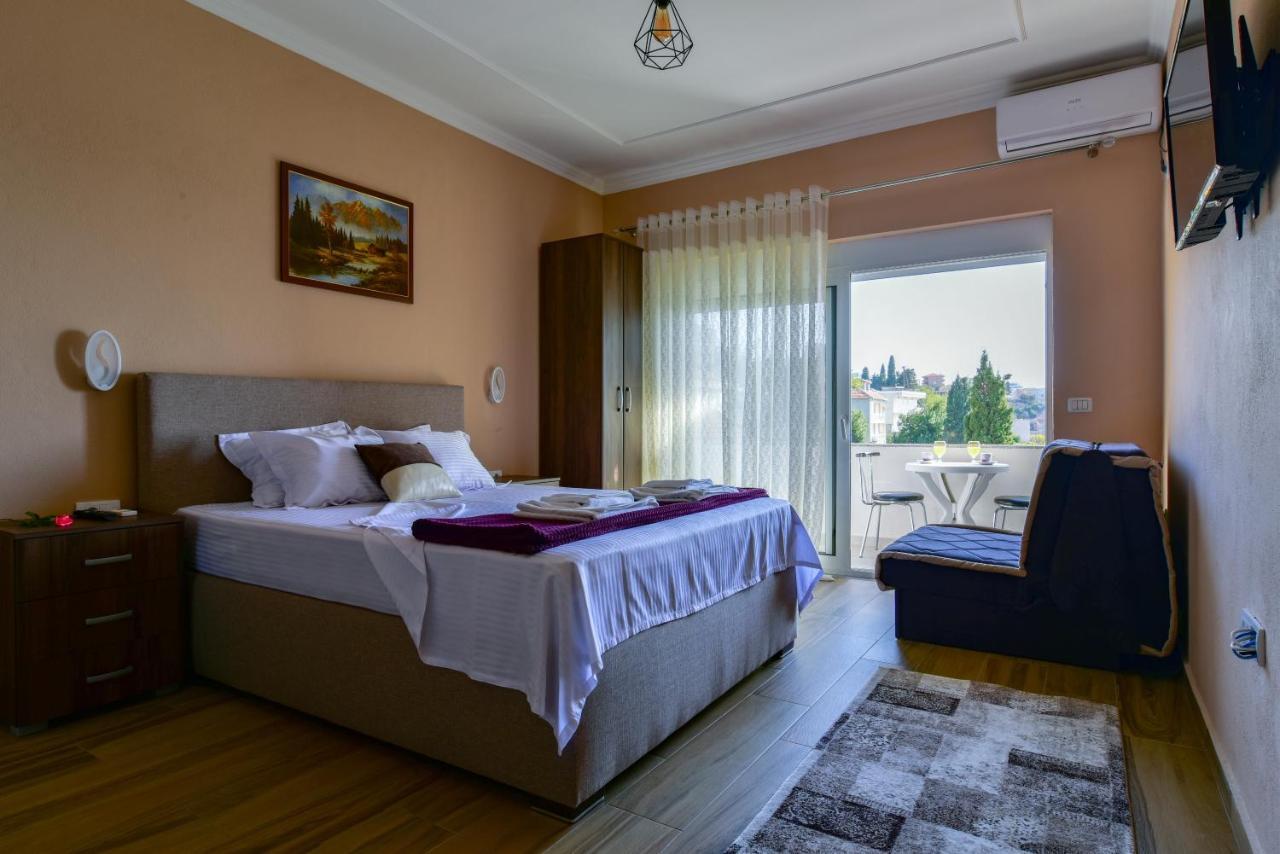 Apartments Hillside Ulcinj Exterior photo