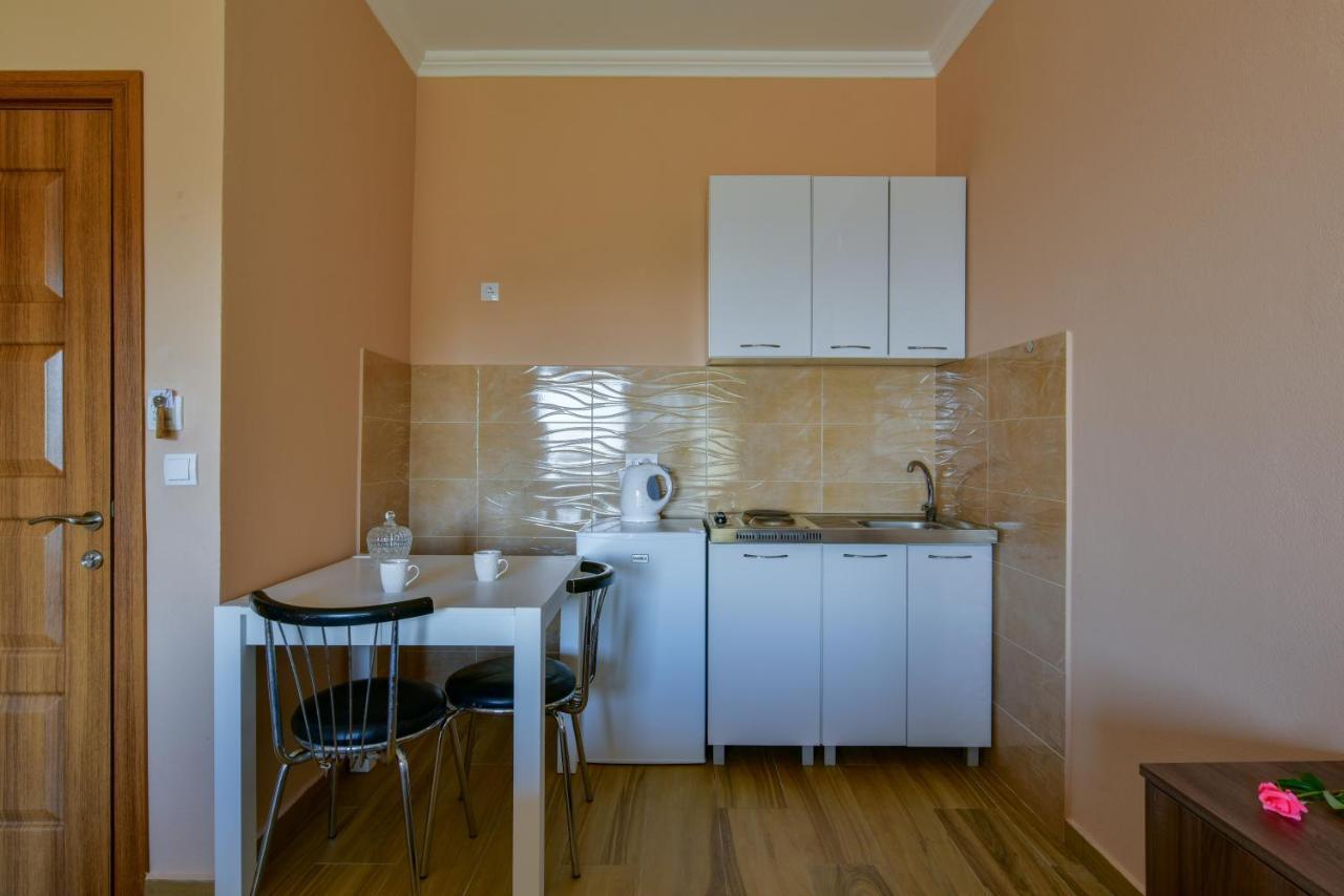 Apartments Hillside Ulcinj Exterior photo